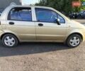 Желтый Дэу Матиз, объемом двигателя 0.8 л и пробегом 182 тыс. км за 1800 $, фото 4 на Automoto.ua