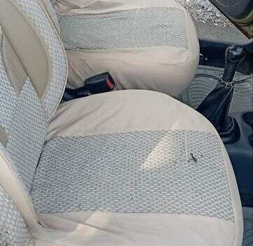 Желтый Дэу Матиз, объемом двигателя 0.8 л и пробегом 200 тыс. км за 1100 $, фото 11 на Automoto.ua