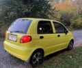 Желтый Дэу Матиз, объемом двигателя 0.8 л и пробегом 167 тыс. км за 3000 $, фото 2 на Automoto.ua