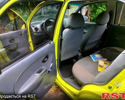Желтый Дэу Матиз, объемом двигателя 0.8 л и пробегом 124 тыс. км за 2700 $, фото 7 на Automoto.ua