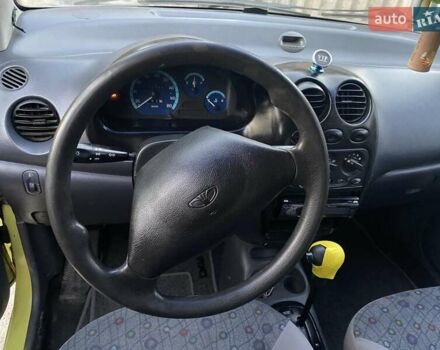 Желтый Дэу Матиз, объемом двигателя 0.8 л и пробегом 146 тыс. км за 2900 $, фото 8 на Automoto.ua