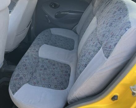 Желтый Дэу Матиз, объемом двигателя 0.8 л и пробегом 93 тыс. км за 2999 $, фото 7 на Automoto.ua