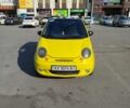 Желтый Дэу Матиз, объемом двигателя 8 л и пробегом 333 тыс. км за 1800 $, фото 1 на Automoto.ua