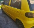 Желтый Дэу Матиз, объемом двигателя 0.8 л и пробегом 170 тыс. км за 1900 $, фото 1 на Automoto.ua