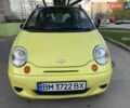 Желтый Дэу Матиз, объемом двигателя 0.8 л и пробегом 150 тыс. км за 1350 $, фото 1 на Automoto.ua