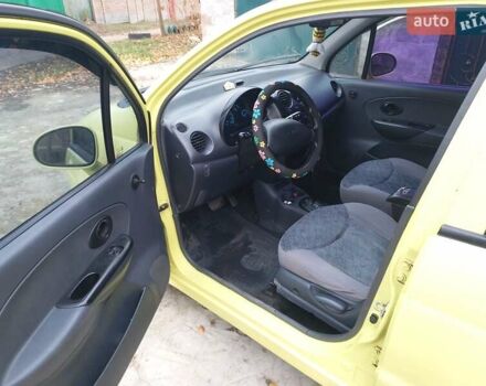 Желтый Дэу Матиз, объемом двигателя 0.8 л и пробегом 103 тыс. км за 2700 $, фото 7 на Automoto.ua