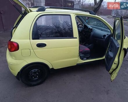 Жовтий Деу Матіз, об'ємом двигуна 0.8 л та пробігом 143 тис. км за 2300 $, фото 5 на Automoto.ua