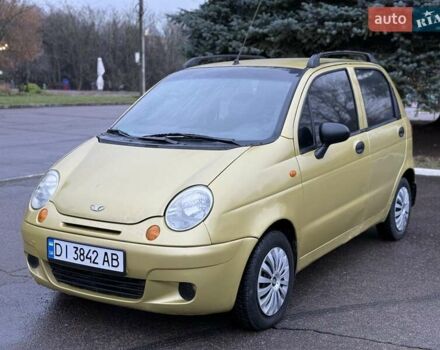 Желтый Дэу Матиз, объемом двигателя 0.8 л и пробегом 115 тыс. км за 1950 $, фото 1 на Automoto.ua