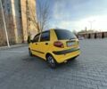 Желтый Дэу Матиз, объемом двигателя 0.8 л и пробегом 90 тыс. км за 2599 $, фото 2 на Automoto.ua