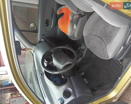 Жовтий Деу Матіз, об'ємом двигуна 0.8 л та пробігом 125 тис. км за 2700 $, фото 5 на Automoto.ua