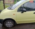 Жовтий Деу Матіз, об'ємом двигуна 0.8 л та пробігом 100 тис. км за 2000 $, фото 5 на Automoto.ua