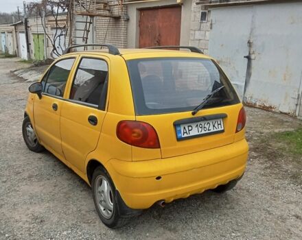 Желтый Дэу Матиз, объемом двигателя 0.8 л и пробегом 120 тыс. км за 2100 $, фото 3 на Automoto.ua