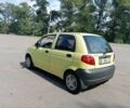 Желтый Дэу Матиз, объемом двигателя 0.8 л и пробегом 100 тыс. км за 2100 $, фото 1 на Automoto.ua