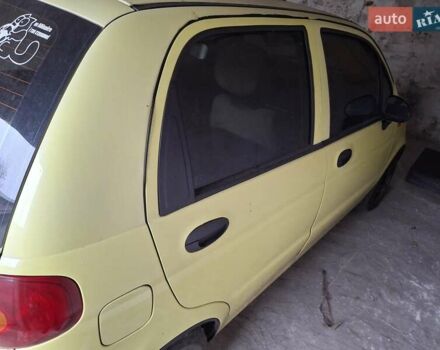 Жовтий Деу Матіз, об'ємом двигуна 0.8 л та пробігом 90 тис. км за 3200 $, фото 4 на Automoto.ua