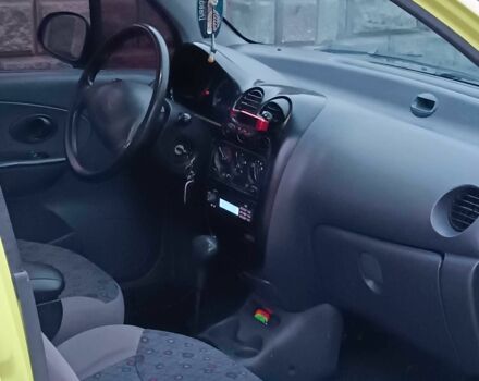 Желтый Дэу Матиз, объемом двигателя 0.8 л и пробегом 85 тыс. км за 2800 $, фото 6 на Automoto.ua
