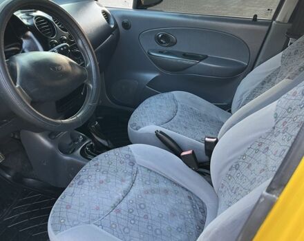Желтый Дэу Матиз, объемом двигателя 0.8 л и пробегом 93 тыс. км за 2999 $, фото 6 на Automoto.ua