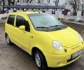 Желтый Дэу Матиз, объемом двигателя 8 л и пробегом 162 тыс. км за 1700 $, фото 1 на Automoto.ua