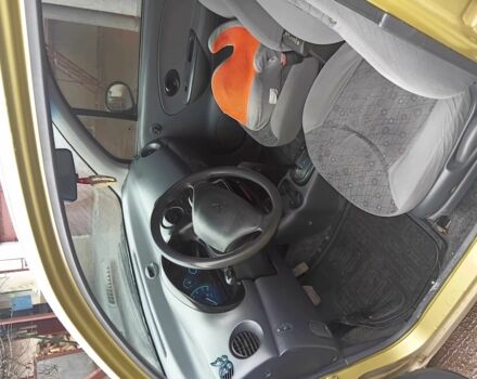 Жовтий Деу Матіз, об'ємом двигуна 0.8 л та пробігом 125 тис. км за 2800 $, фото 6 на Automoto.ua