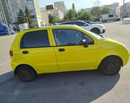 Желтый Дэу Матиз, объемом двигателя 8 л и пробегом 333 тыс. км за 1800 $, фото 4 на Automoto.ua