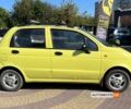 Желтый Дэу Матиз, объемом двигателя 0.8 л и пробегом 230 тыс. км за 3000 $, фото 7 на Automoto.ua
