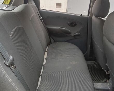 Желтый Дэу Матиз, объемом двигателя 0.8 л и пробегом 120 тыс. км за 2100 $, фото 5 на Automoto.ua