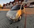 Желтый Дэу Матиз, объемом двигателя 0 л и пробегом 145 тыс. км за 2900 $, фото 1 на Automoto.ua