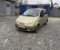 Желтый Дэу Матиз, объемом двигателя 0.8 л и пробегом 130 тыс. км за 2700 $, фото 1 на Automoto.ua