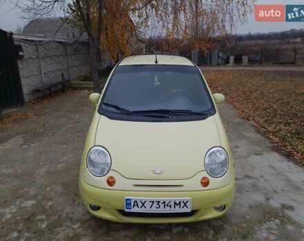 Желтый Дэу Матиз, объемом двигателя 0.8 л и пробегом 103 тыс. км за 2700 $, фото 6 на Automoto.ua