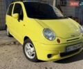 Желтый Дэу Матиз, объемом двигателя 0.8 л и пробегом 135 тыс. км за 1800 $, фото 1 на Automoto.ua