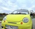 Желтый Дэу Матиз, объемом двигателя 0.8 л и пробегом 120 тыс. км за 2500 $, фото 1 на Automoto.ua