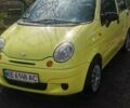 Желтый Дэу Матиз, объемом двигателя 0.8 л и пробегом 127 тыс. км за 3000 $, фото 1 на Automoto.ua