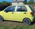 Желтый Дэу Матиз, объемом двигателя 8 л и пробегом 100 тыс. км за 1600 $, фото 3 на Automoto.ua