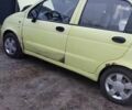Желтый Дэу Матиз, объемом двигателя 0.8 л и пробегом 140 тыс. км за 1600 $, фото 2 на Automoto.ua