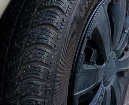 Желтый Дэу Матиз, объемом двигателя 1 л и пробегом 129 тыс. км за 2500 $, фото 6 на Automoto.ua