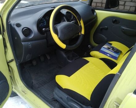 Желтый Дэу Матиз, объемом двигателя 0.8 л и пробегом 120 тыс. км за 2018 $, фото 4 на Automoto.ua