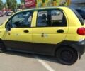 Желтый Дэу Матиз, объемом двигателя 0.8 л и пробегом 171 тыс. км за 1500 $, фото 5 на Automoto.ua