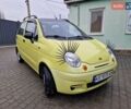 Желтый Дэу Матиз, объемом двигателя 0.8 л и пробегом 138 тыс. км за 3500 $, фото 7 на Automoto.ua
