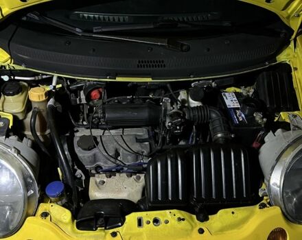 Желтый Дэу Матиз, объемом двигателя 0.8 л и пробегом 150 тыс. км за 1500 $, фото 6 на Automoto.ua