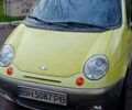 Желтый Дэу Матиз, объемом двигателя 1 л и пробегом 129 тыс. км за 2500 $, фото 1 на Automoto.ua