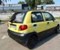 Желтый Дэу Матиз, объемом двигателя 0.8 л и пробегом 171 тыс. км за 1500 $, фото 3 на Automoto.ua