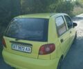 Желтый Дэу Матиз, объемом двигателя 0.8 л и пробегом 150 тыс. км за 2400 $, фото 1 на Automoto.ua