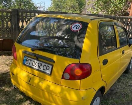 Жовтий Деу Матіз, об'ємом двигуна 0.8 л та пробігом 300 тис. км за 1800 $, фото 1 на Automoto.ua