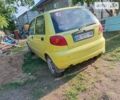 Желтый Дэу Матиз, объемом двигателя 0.8 л и пробегом 98 тыс. км за 3000 $, фото 1 на Automoto.ua