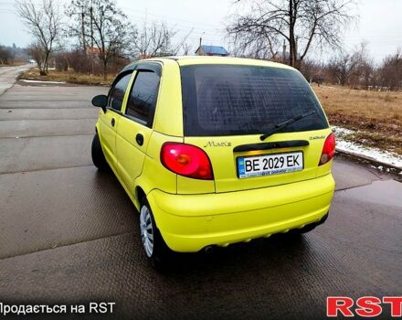 Желтый Дэу Матиз, объемом двигателя 0.8 л и пробегом 90 тыс. км за 3200 $, фото 2 на Automoto.ua