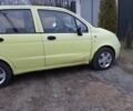 Желтый Дэу Матиз, объемом двигателя 0.8 л и пробегом 140 тыс. км за 1600 $, фото 1 на Automoto.ua