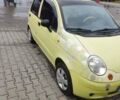 Желтый Дэу Матиз, объемом двигателя 0.8 л и пробегом 86 тыс. км за 2000 $, фото 1 на Automoto.ua
