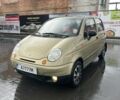 Жовтий Деу Матіз, об'ємом двигуна 0.8 л та пробігом 99 тис. км за 1950 $, фото 1 на Automoto.ua