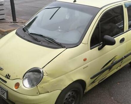 Желтый Дэу Матиз, объемом двигателя 0.8 л и пробегом 136 тыс. км за 1900 $, фото 2 на Automoto.ua