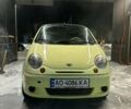 Желтый Дэу Матиз, объемом двигателя 0.8 л и пробегом 119 тыс. км за 2200 $, фото 1 на Automoto.ua