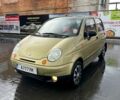 Желтый Дэу Матиз, объемом двигателя 0.8 л и пробегом 99 тыс. км за 1950 $, фото 1 на Automoto.ua